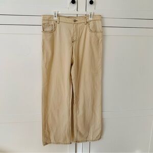 H&M Divided Cream High Waist Straight Jeans Size 10